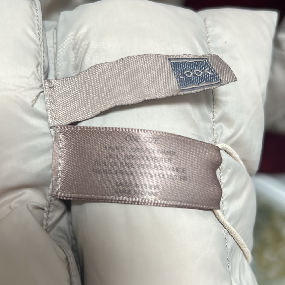 Look by M packable puffer scarf NEW - Picture 7 of 8